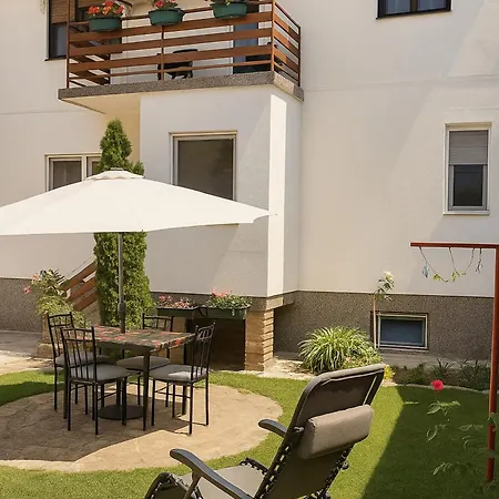 Kuca Amazonija Apatin