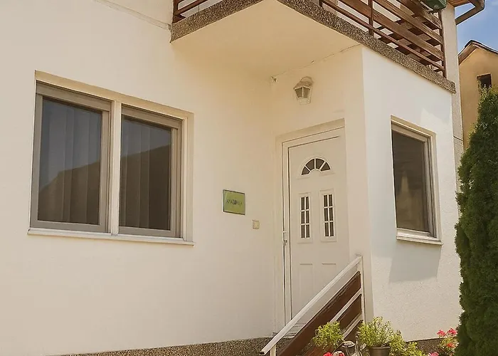 公寓 Kuca Amazonija *